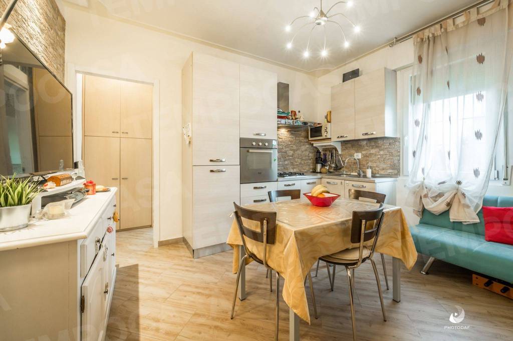 appartamento in vendita a Vignola in zona Bettolino