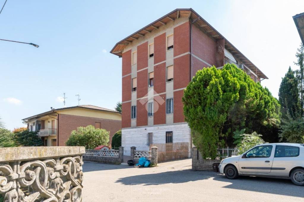 appartamento in vendita a Vignola in zona Pratomaggiore