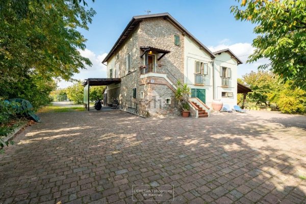 casa indipendente in vendita a Vignola