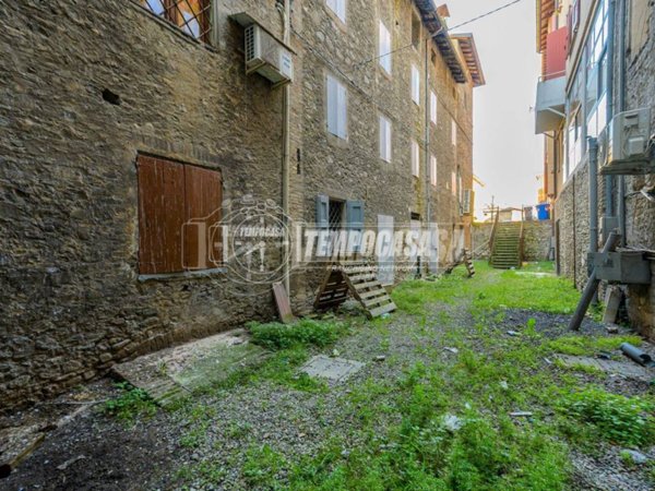 casa indipendente in vendita a Vignola in zona Pratomaggiore
