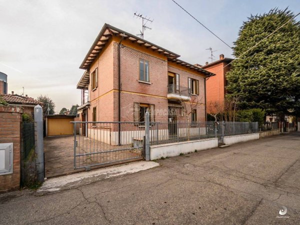 casa indipendente in vendita a Vignola