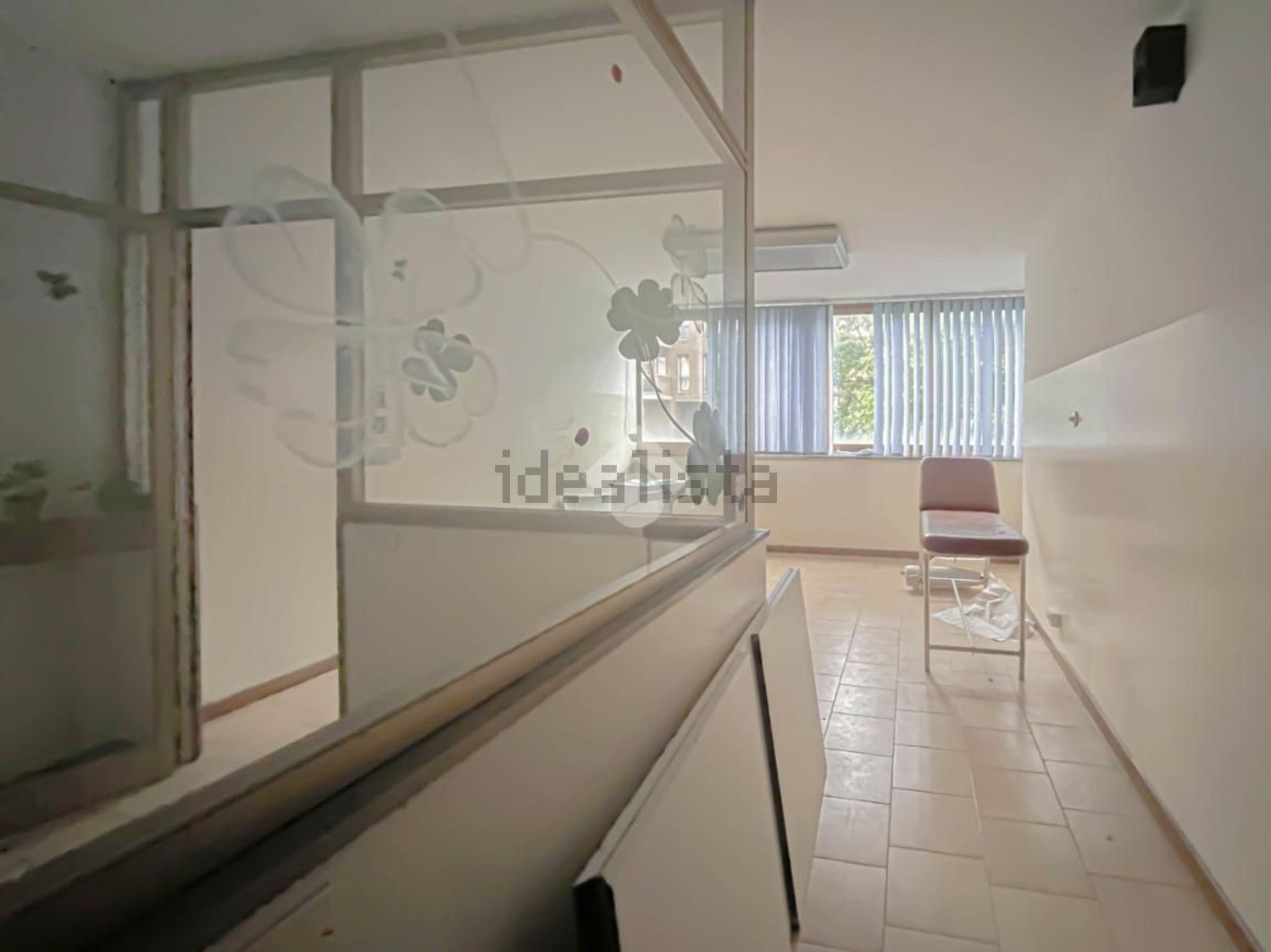 ufficio in vendita a Vignola