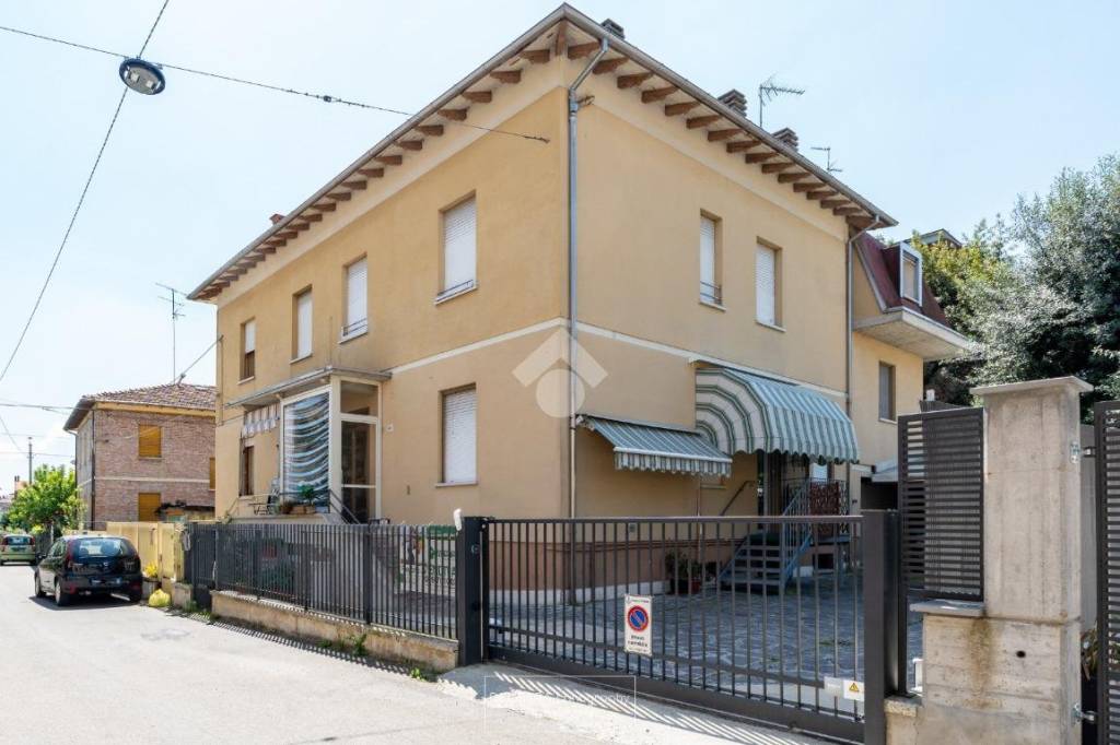 casa indipendente in vendita a Vignola