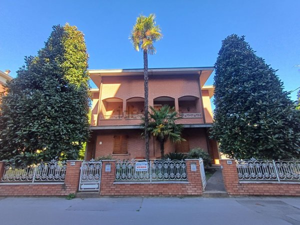 casa indipendente in vendita a Vignola