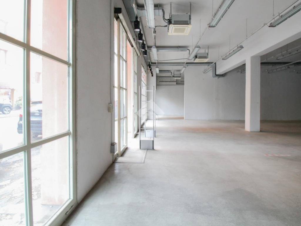 ufficio in vendita a Vignola