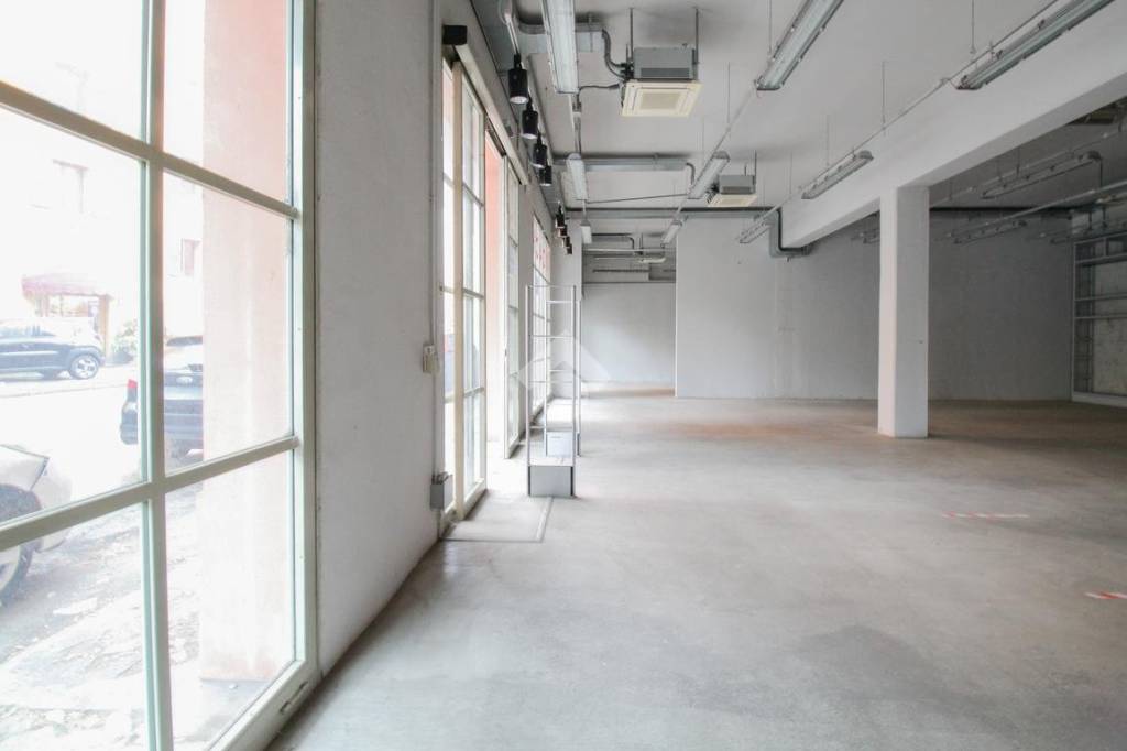 ufficio in vendita a Vignola