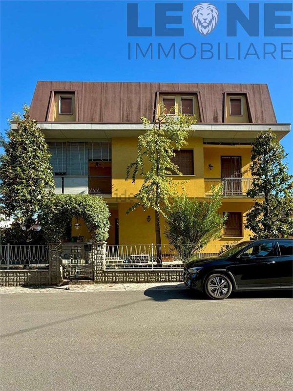 casa indipendente in vendita a Vignola