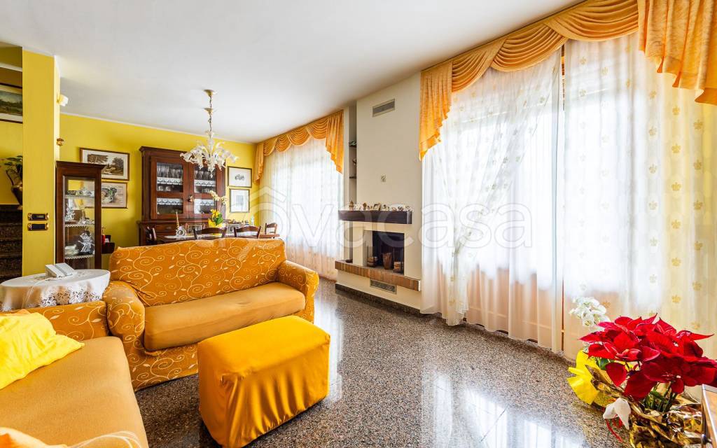 casa indipendente in vendita a Vignola