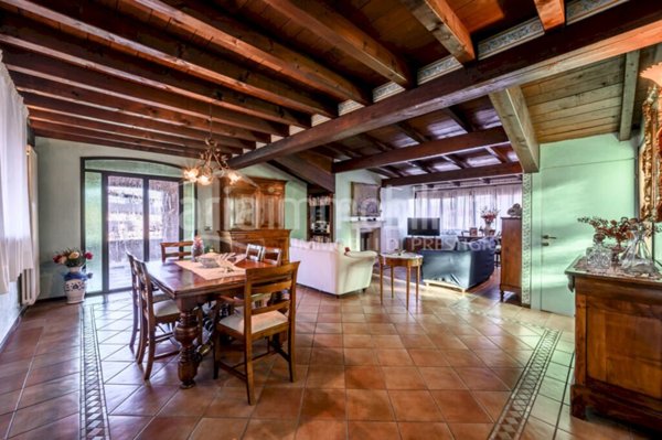 casa indipendente in vendita a Vignola
