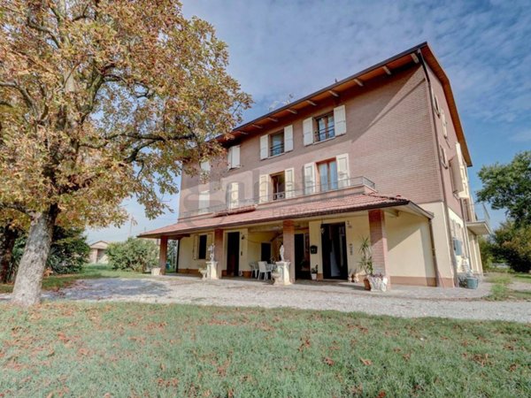 casa indipendente in vendita a Vignola