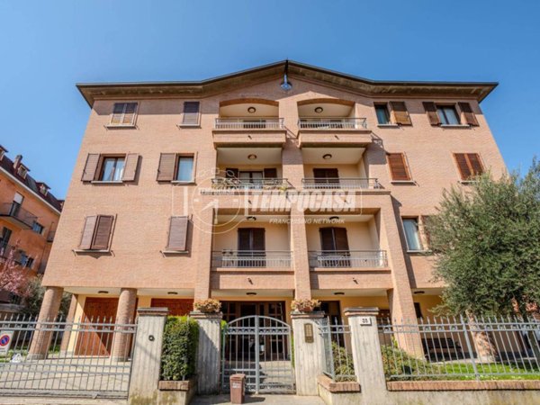 appartamento in vendita a Vignola in zona Pratomaggiore