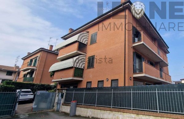 casa indipendente in vendita a Vignola in zona Bettolino