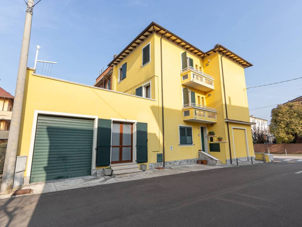 casa indipendente in vendita a Vignola