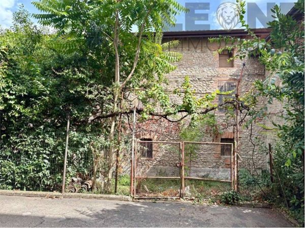 casa indipendente in vendita a Vignola