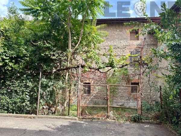 casa indipendente in vendita a Vignola