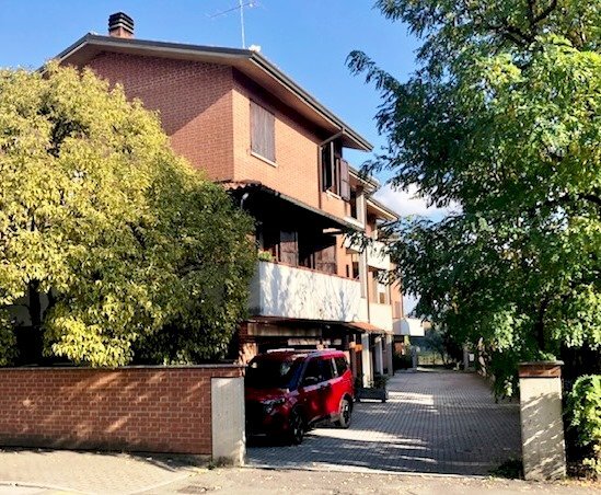 casa indipendente in vendita a Vignola