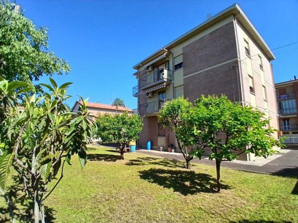 casa indipendente in vendita a Vignola in zona Pratomaggiore