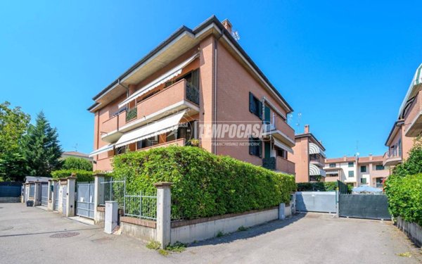 casa indipendente in vendita a Vignola in zona Bettolino