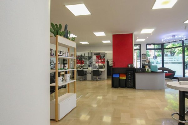 ufficio in vendita a Vignola