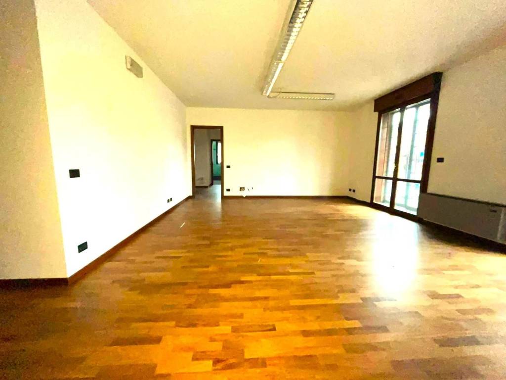 appartamento in vendita a Vignola in zona Pratomaggiore
