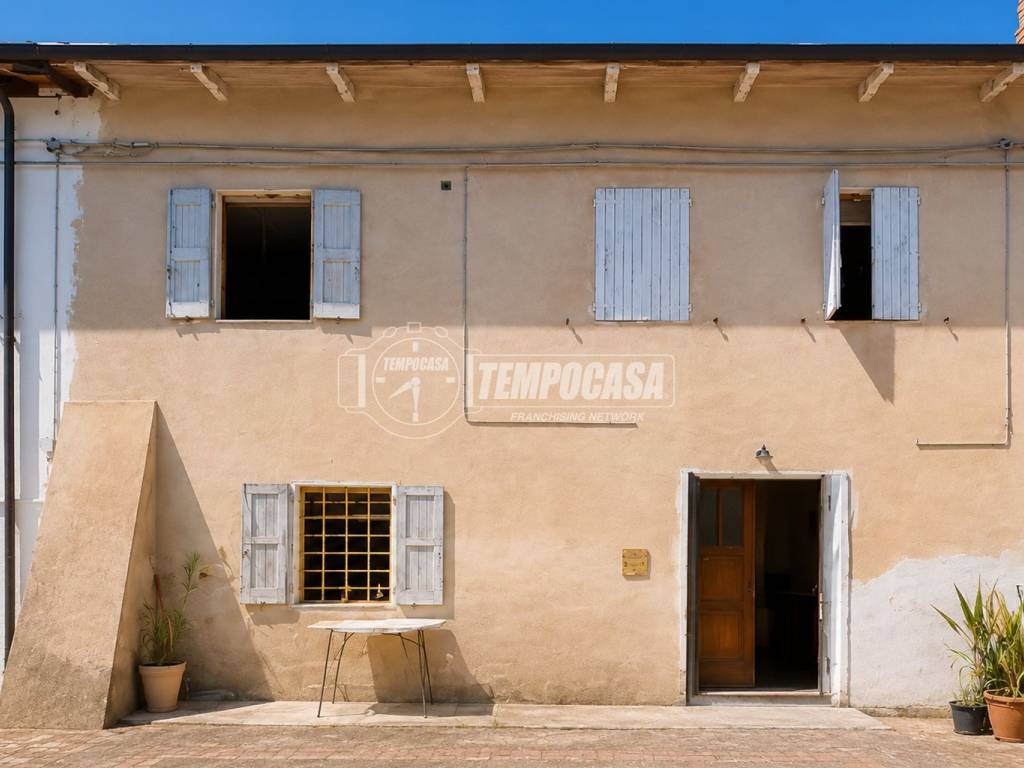 casa indipendente in vendita a Vignola