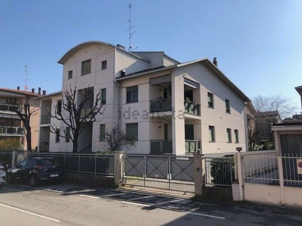 appartamento in vendita a Vignola in zona Pratomaggiore