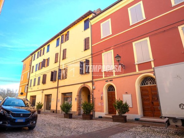 appartamento in vendita a Vignola in zona Pratomaggiore