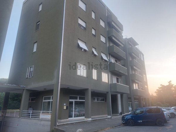 appartamento in vendita a Vignola in zona Pratomaggiore