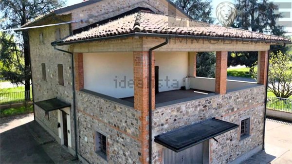 casa indipendente in vendita a Vignola in zona Bettolino