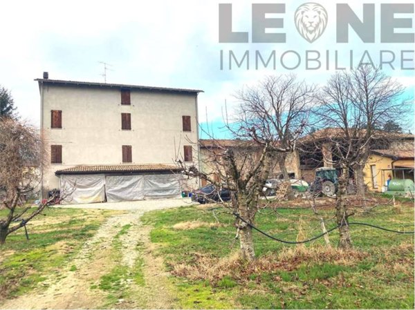 casa indipendente in vendita a Vignola