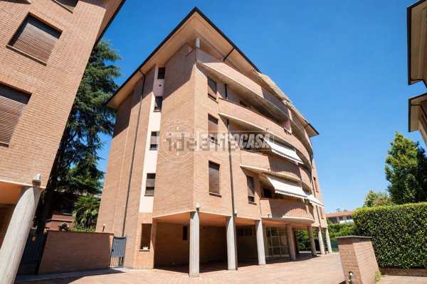 appartamento in vendita a Vignola in zona Pratomaggiore