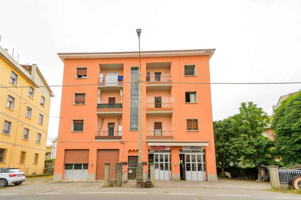 appartamento in vendita a Vignola in zona Pratomaggiore