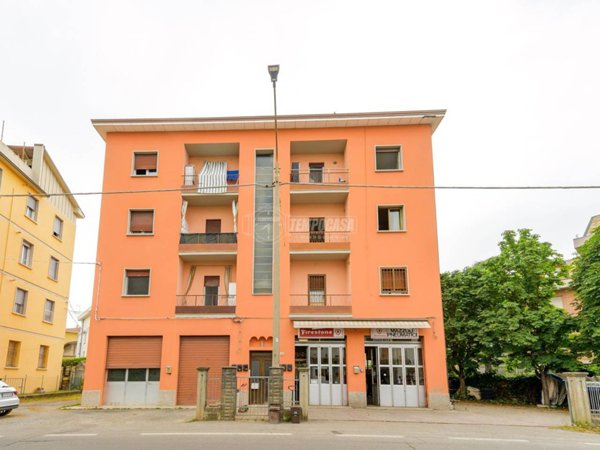 appartamento in vendita a Vignola in zona Pratomaggiore