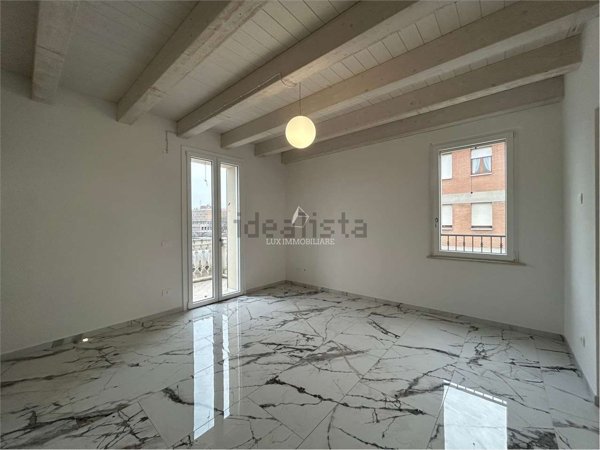 appartamento in vendita a Vignola in zona Pratomaggiore