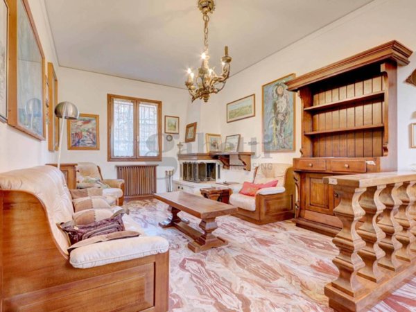 casa indipendente in vendita a Vignola in zona Pratomaggiore