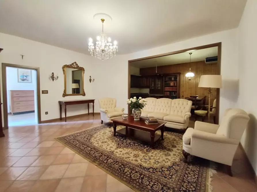 casa indipendente in vendita a Vignola in zona Pratomaggiore