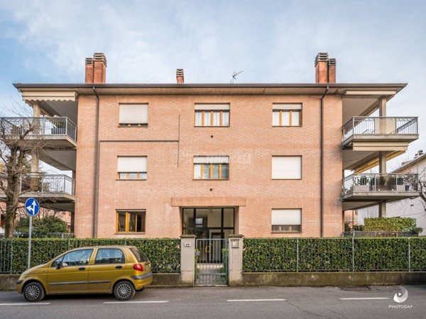 appartamento in vendita a Vignola in zona Pratomaggiore