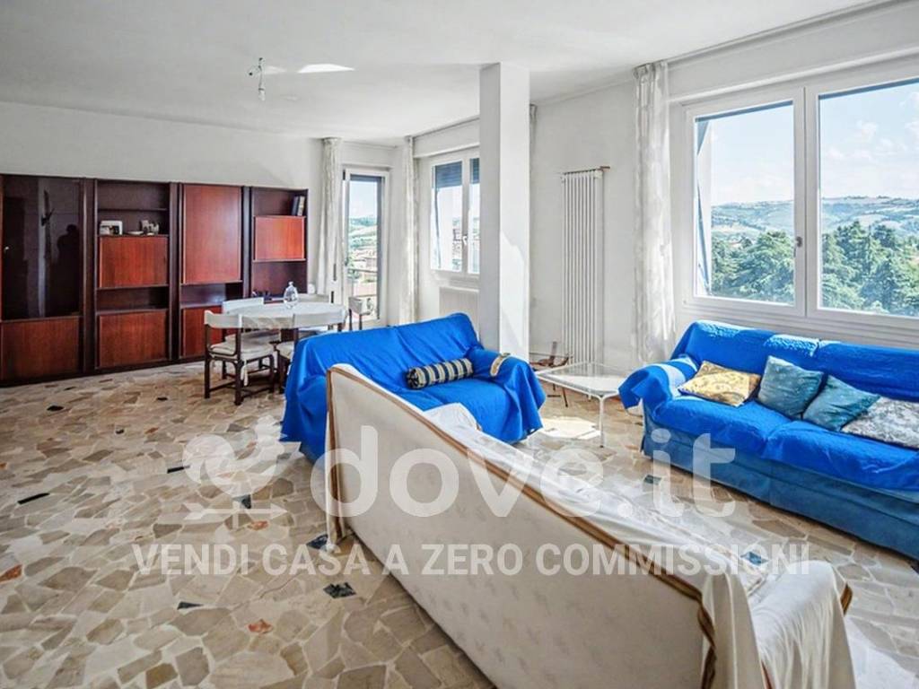 appartamento in vendita a Vignola in zona Pratomaggiore