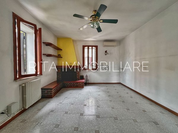 appartamento in vendita a Vignola in zona Pratomaggiore