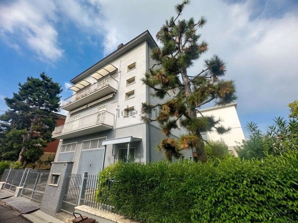 appartamento in vendita a Vignola in zona Pratomaggiore