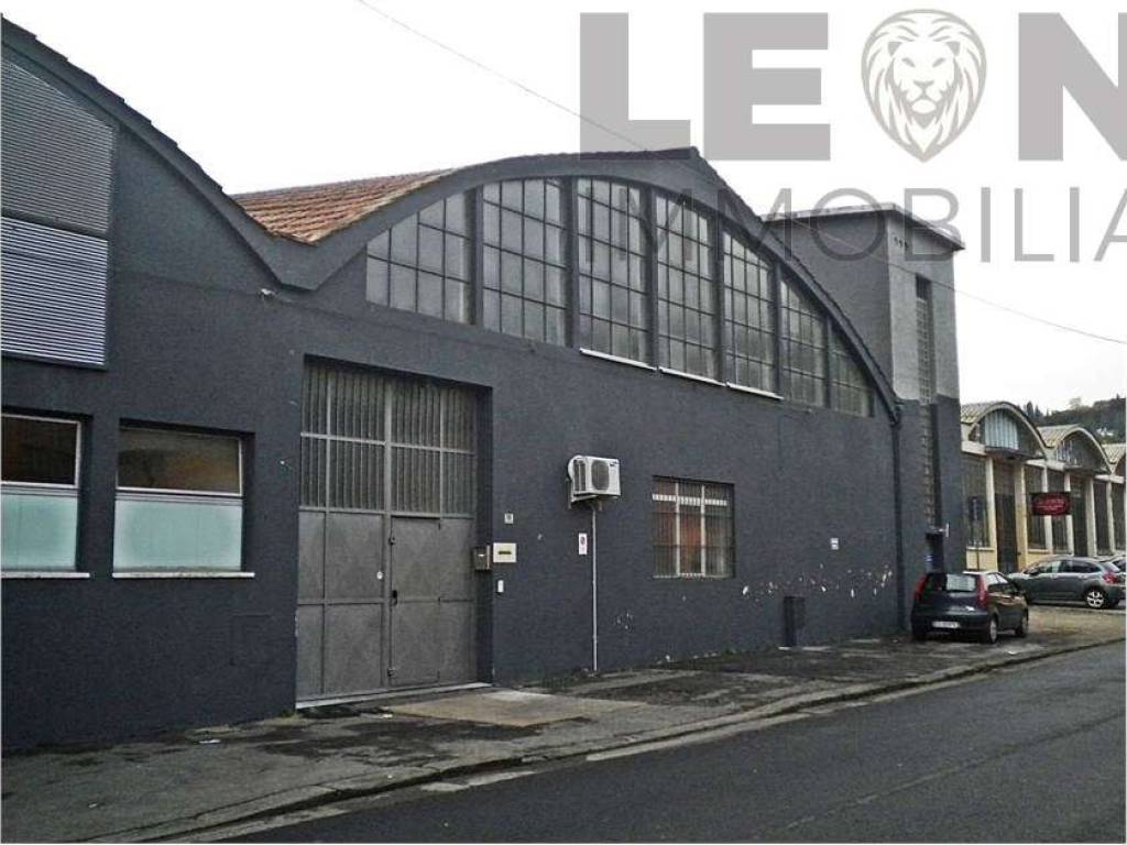 locale commerciale in vendita a Vignola in zona Bettolino