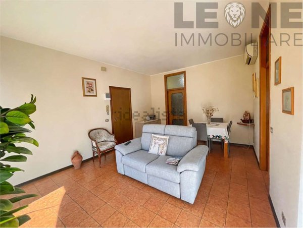 appartamento in vendita a Vignola in zona Pratomaggiore