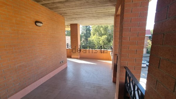 appartamento in vendita a Vignola in zona Pratomaggiore
