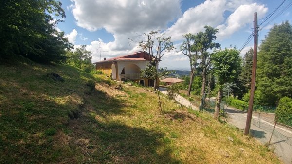 casa indipendente in vendita a Zocca in zona Monteombraro