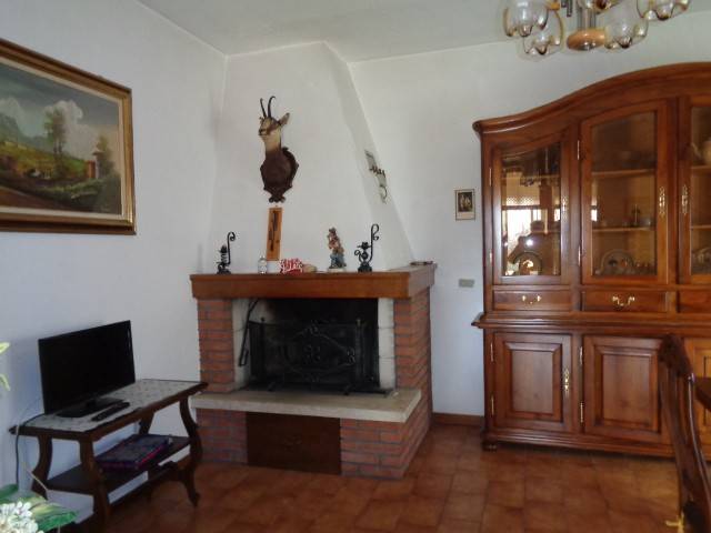 appartamento in vendita a Zocca in zona Monteombraro