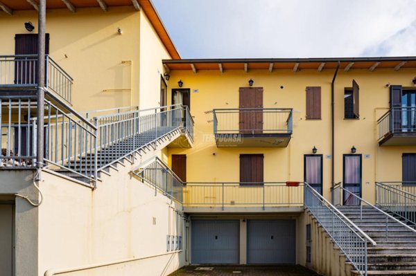 appartamento in vendita a Zocca in zona Monteombraro