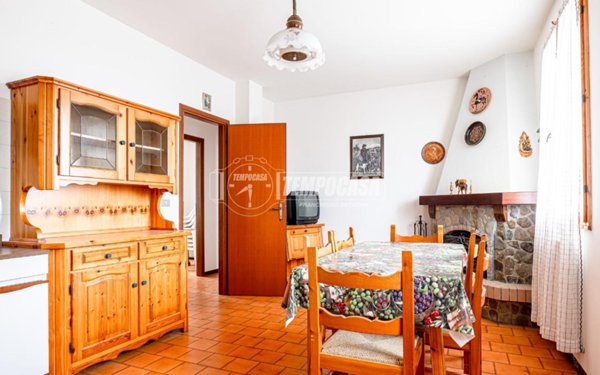 casa indipendente in vendita a Zocca in zona Monteombraro
