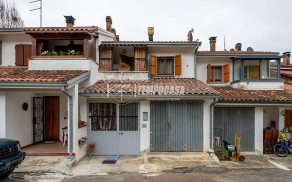 casa indipendente in vendita a Zocca