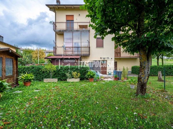 appartamento in vendita a Zocca in zona Monteombraro
