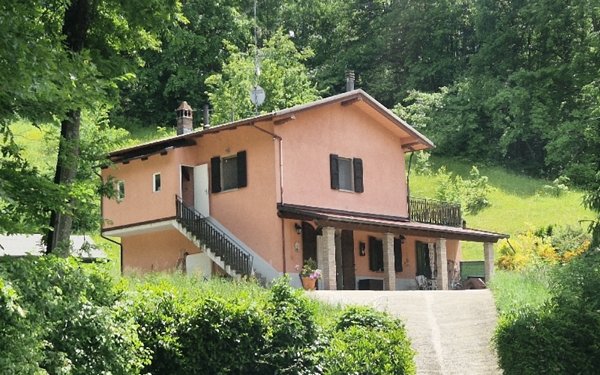 casa indipendente in vendita a Zocca